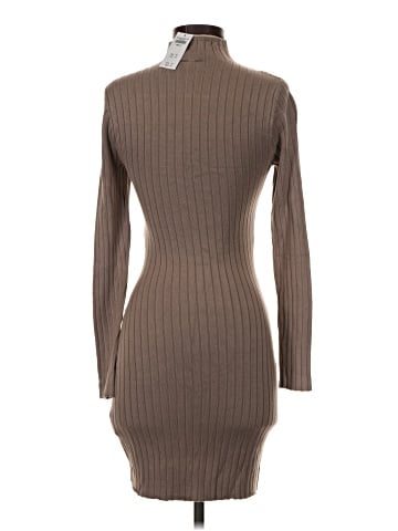Abercrombie & Fitch Casual Dress (view 2)
