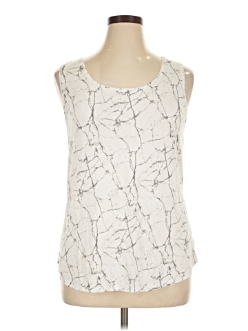 The Limited Tank Top (view 1)
