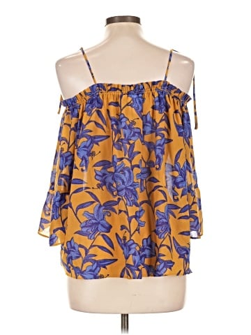 H&M Conscious 3/4 Sleeve Blouse (view 2)