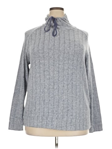 Como Vintage Turtleneck Sweater (view 1)