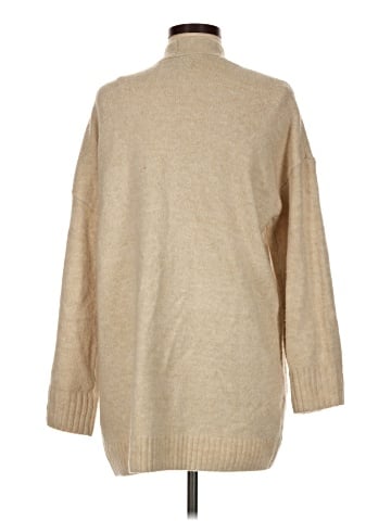 Old Navy Cardigan (view 2)