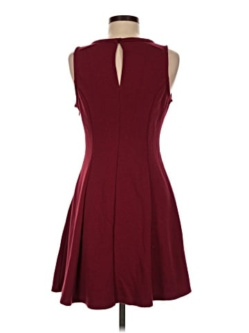 Old Navy Casual Dress (view 2)