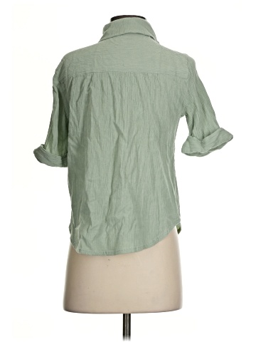 Vicki Wayne 3/4 Sleeve Button-Down Shirt (view 2)