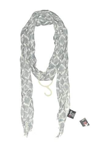 Magid Scarf (view 1)