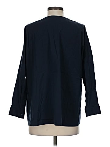 Kit and Ace 3/4 Sleeve Button-Down Shirt (view 2)