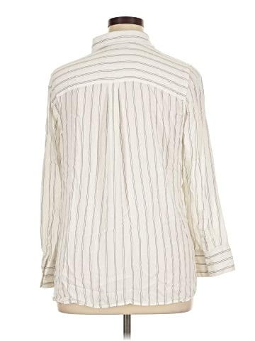 Banana Republic Long Sleeve Button-Down Shirt (view 2)