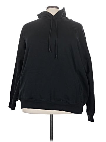 Yitty Pullover Hoodie (view 1)