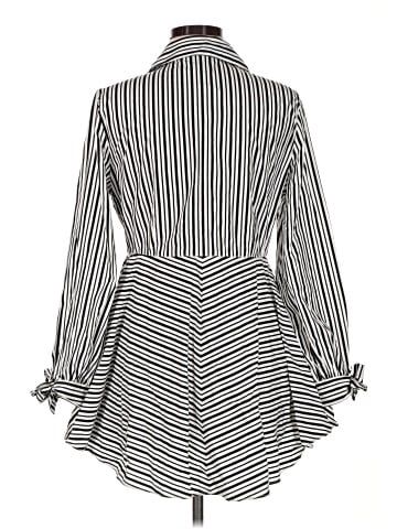 Neiman Marcus Long Sleeve Button-Down Shirt (view 2)