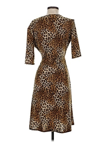 Star Vixen Casual Dress (view 2)