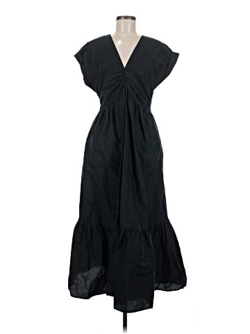 Abercrombie & Fitch Cocktail Dress (view 1)