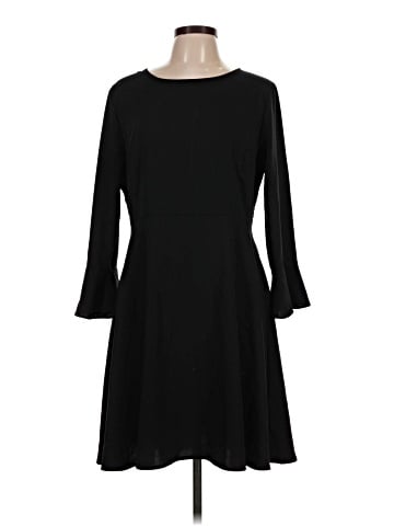 Old Navy Casual Dress (view 1)
