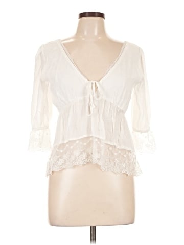 Hollister 3/4 Sleeve Blouse (view 1)