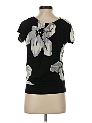 The Limited Short Sleeve Top (view 2)