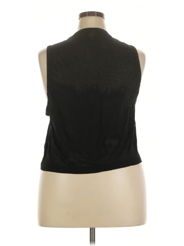 Victoria's Secret Pink Sleeveless T-Shirt (view 2)