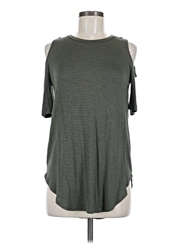 Final Touch Short Sleeve Top (view 1)