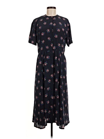 Liz Claiborne Casual Dress (view 1)