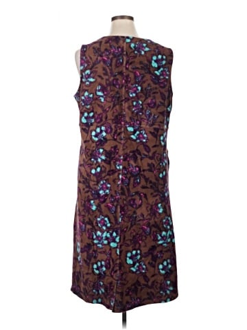 Vicki Wayne Casual Dress (view 2)