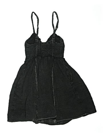 Urban Outfitters Casual Dress (view 2)