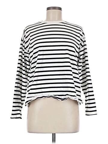 Old Navy Long Sleeve T-Shirt (view 1)