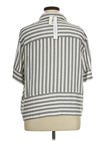 Jane and Delancey Short Sleeve Blouse (view 2)