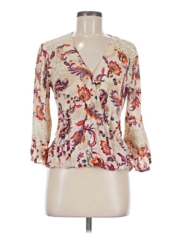 Eyeshadow 3/4 Sleeve Blouse (view 1)
