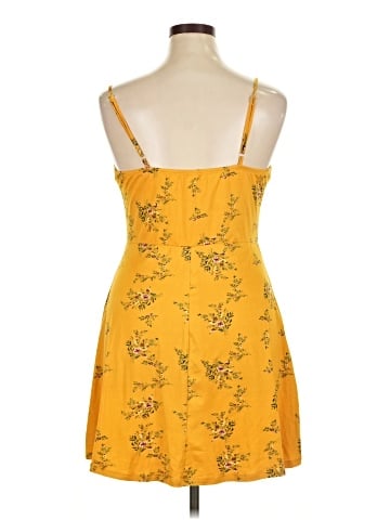 No Boundaries Casual Dress (view 2)