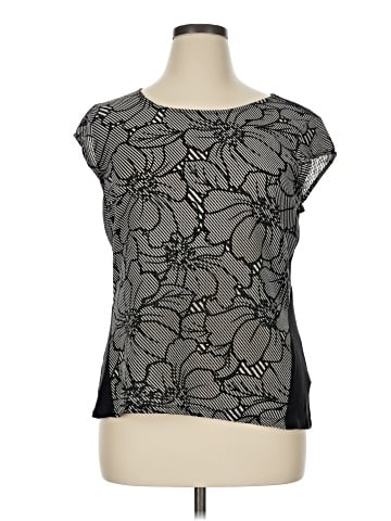 The Limited Sleeveless T-Shirt (view 1)