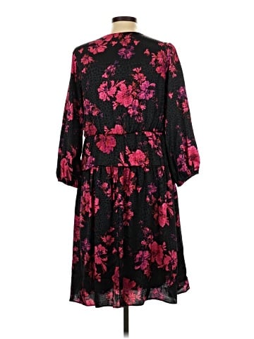 Signature by Robbie Bee Casual Dress (view 2)
