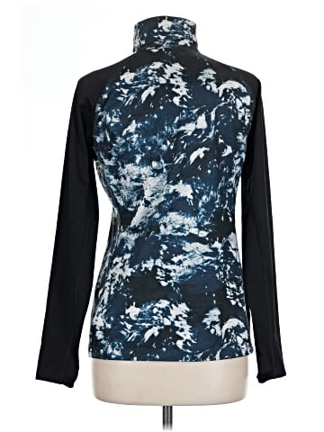 Lole Long Sleeve T-Shirt (view 2)