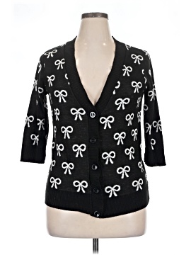 Retro Chic By Torrid Cardigan