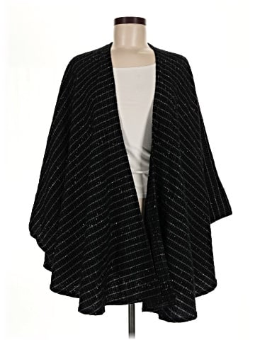 Newport News Poncho (view 1)