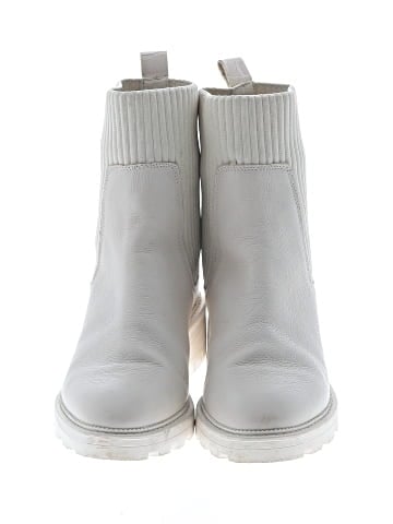 Dolce Vita Ankle Boots (view 2)
