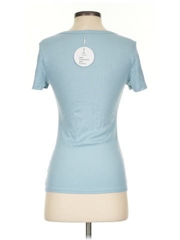 Unbranded Short Sleeve T-Shirt (view 2)