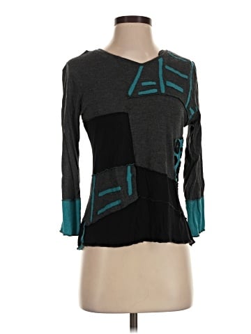 Parsley & Sage 3/4 Sleeve Top (view 1)
