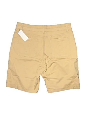 Lee Khaki Shorts (view 2)