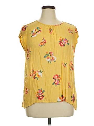 DR2 Sleeveless Blouse (view 1)