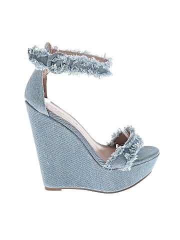 Breckelle's Wedges (view 1)