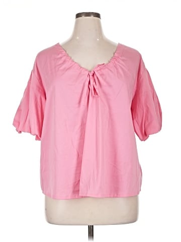 Elizabeth and James Short Sleeve Blouse (view 1)