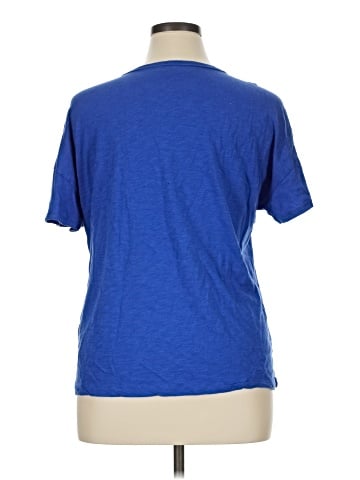 Abercrombie & Fitch Short Sleeve T-Shirt (view 2)
