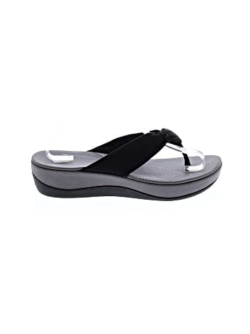 Clarks Flip Flops (view 1)