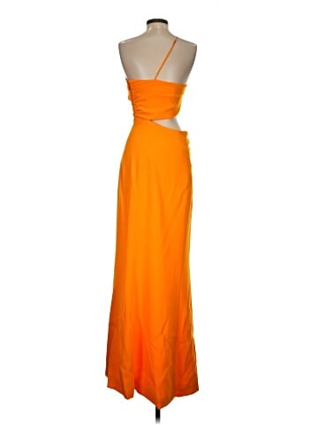 Cinq à Sept Cocktail Dress (view 2)