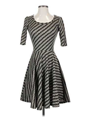 Lularoe Casual Dress (view 1)