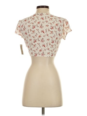 Flynn Skye Short Sleeve Blouse (view 2)