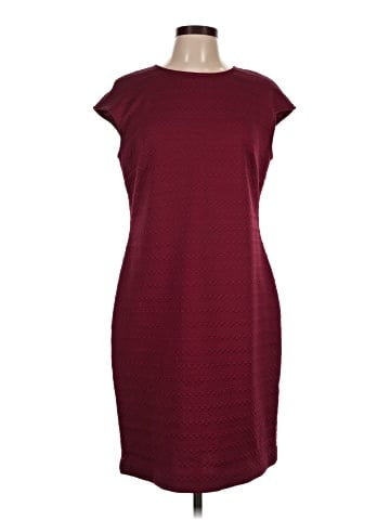 Donna Morgan Casual Dress (view 1)