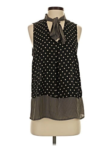 Elle Sleeveless Blouse (view 1)