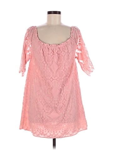 BB Dakota 3/4 Sleeve Top (view 1)