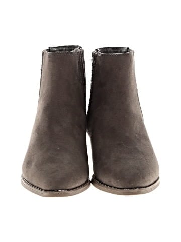 Universal Thread Ankle Boots (view 2)