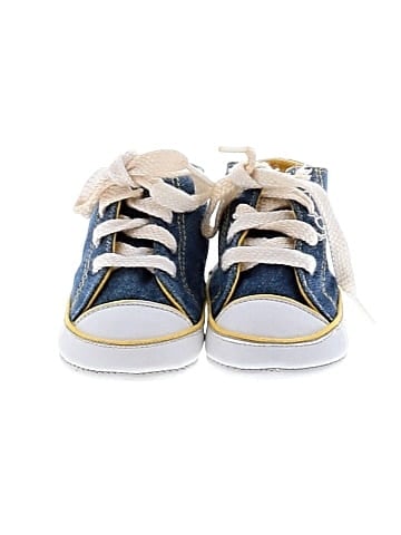 OshKosh B'gosh Booties (view 2)