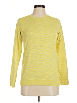 Lululemon Athletica 3/4 Sleeve T-Shirt (view 1)