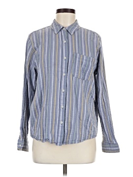 Universal Thread Long Sleeve Button-Down Shirt (view 1)